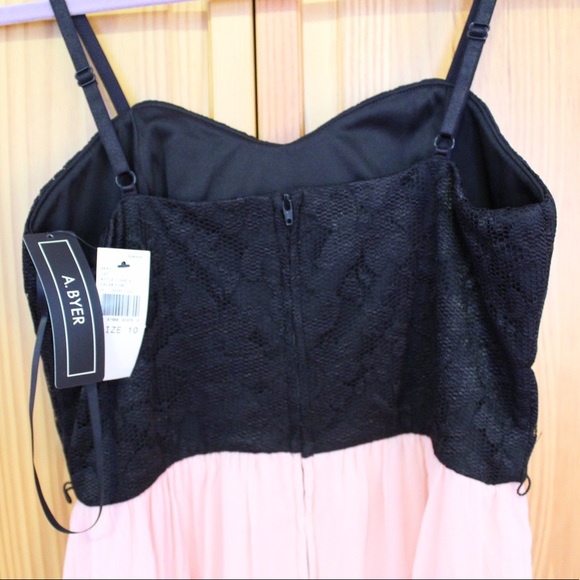 Spaghetti strap hi-low dress - Picture 3 of 4